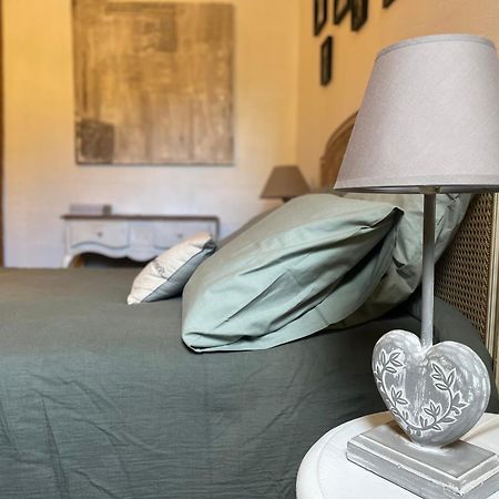 トリガンスChambre Familiale Avec Terrasse Aux Portes Du Verdonアパートメント エクステリア 写真