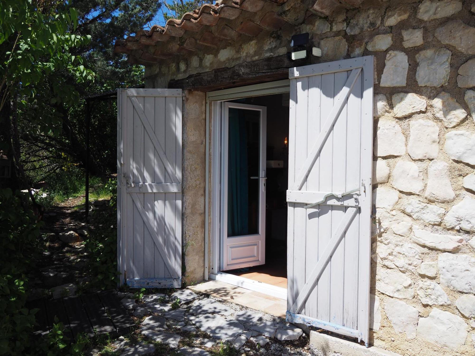 トリガンスChambre Familiale Avec Terrasse Aux Portes Du Verdonアパートメント エクステリア 写真