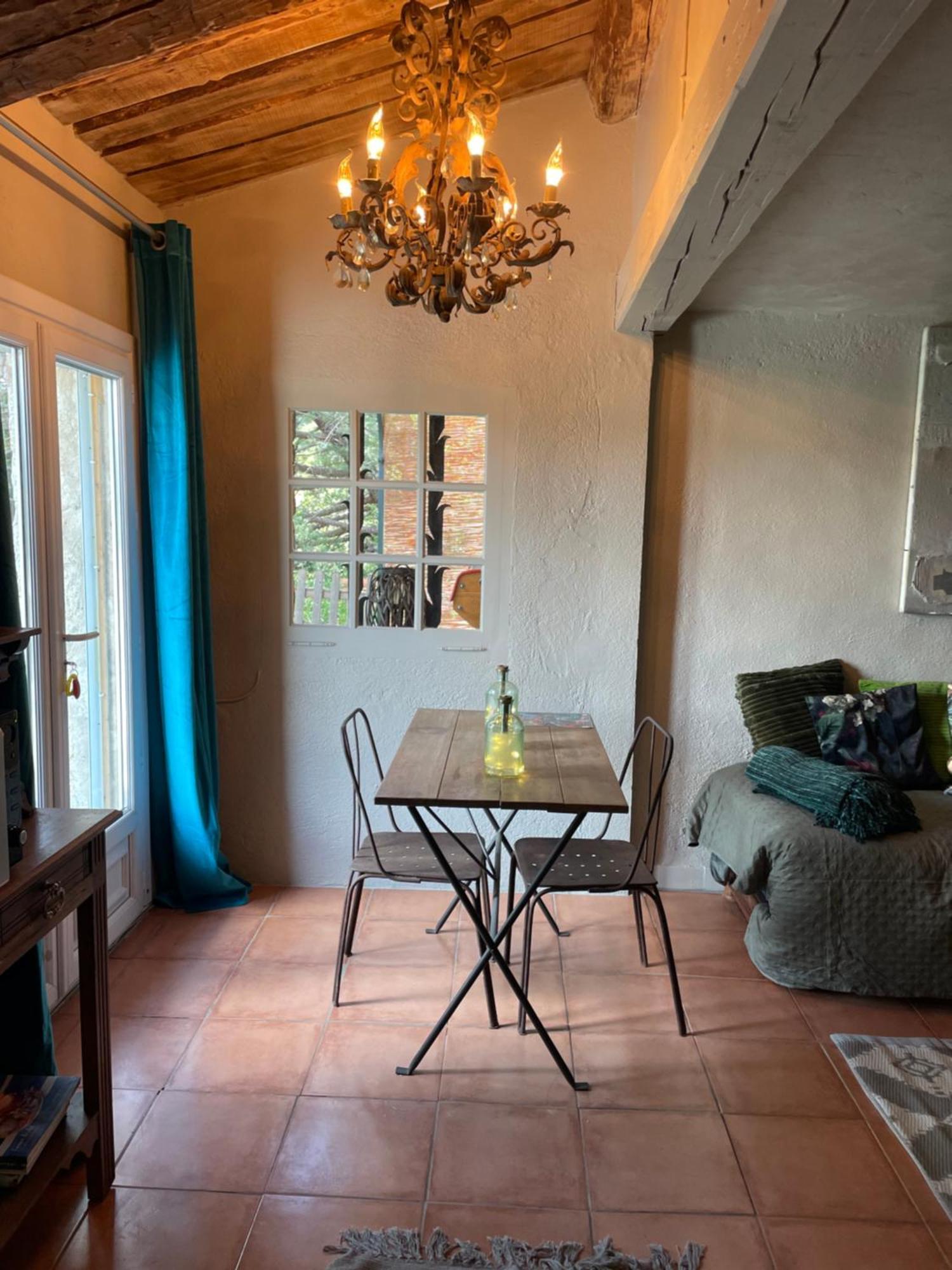 トリガンスChambre Familiale Avec Terrasse Aux Portes Du Verdonアパートメント エクステリア 写真